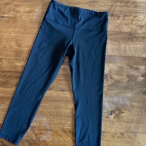 Athleta Elation Train 7/8 Tight